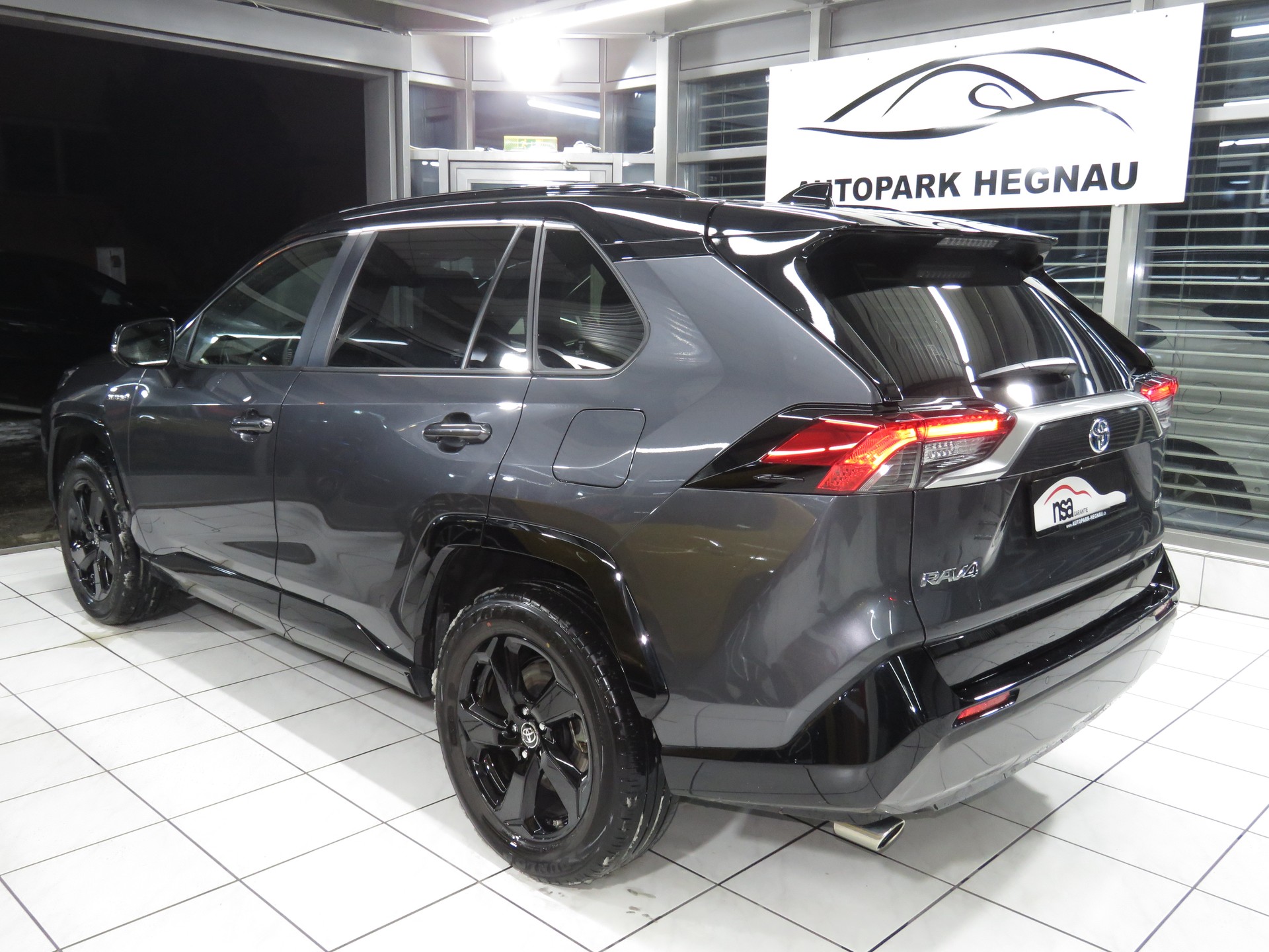 TOYOTA RAV-4 2.5 HSD Premium e-CVT 2WD (Automat)-image-5