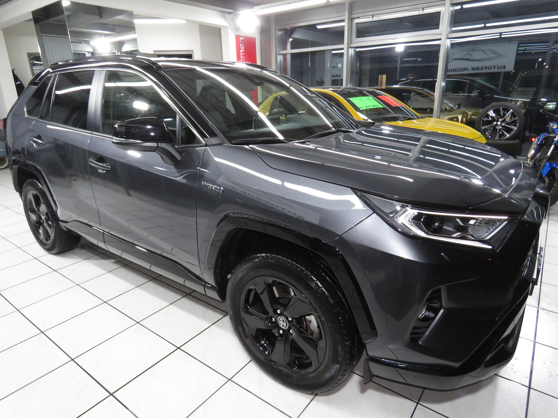 TOYOTA RAV-4 2.5 HSD Premium e-CVT 2WD (Automat)-image-2