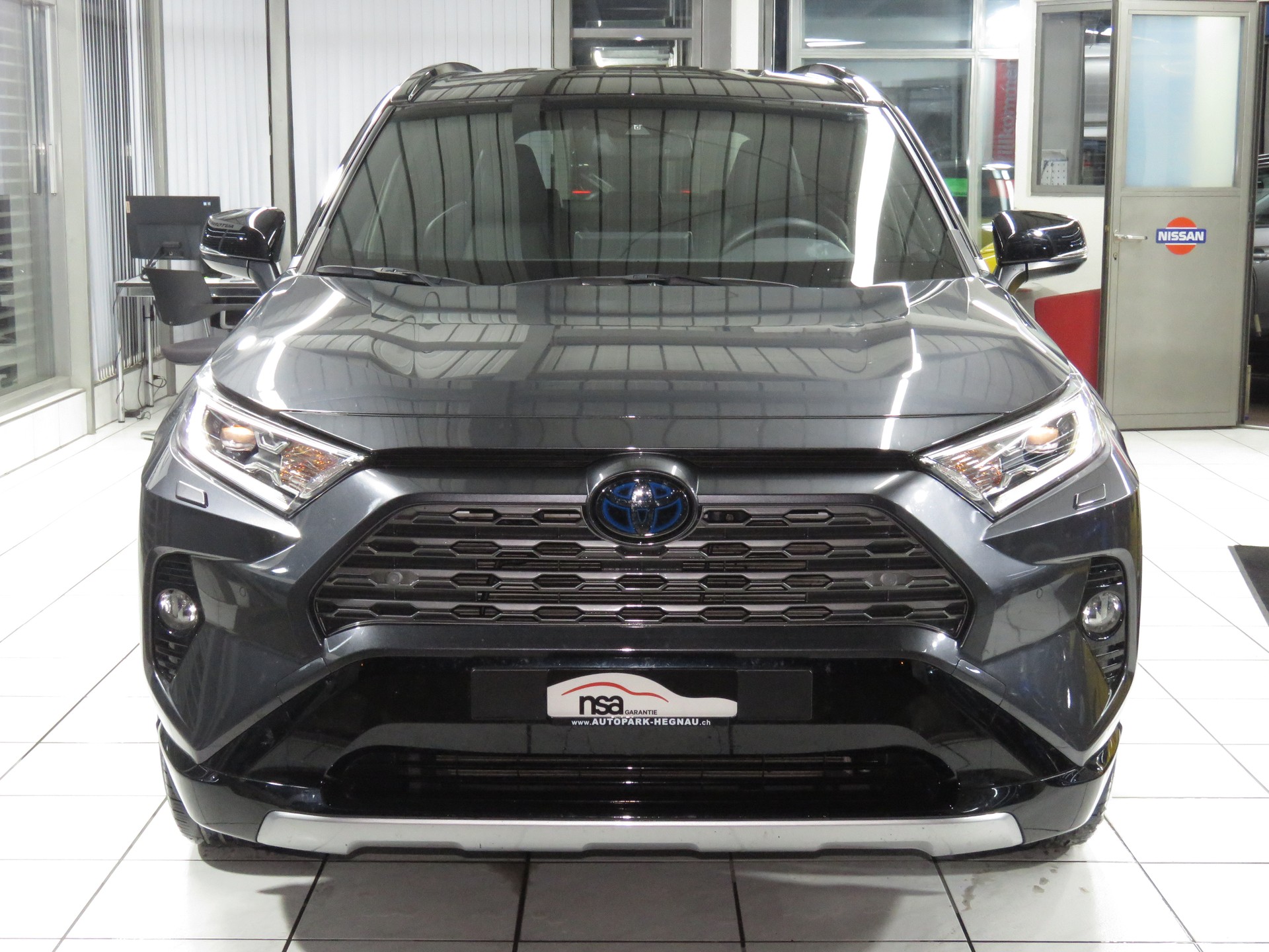 TOYOTA RAV-4 2.5 HSD Premium e-CVT 2WD (Automat)-image-1