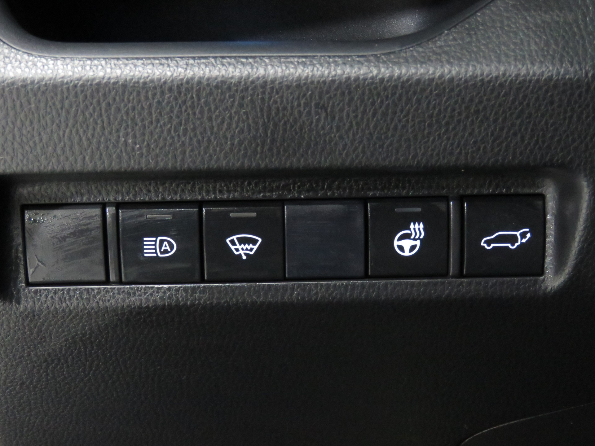 TOYOTA RAV-4 2.5 HSD Premium e-CVT 2WD (Automat)-image-21