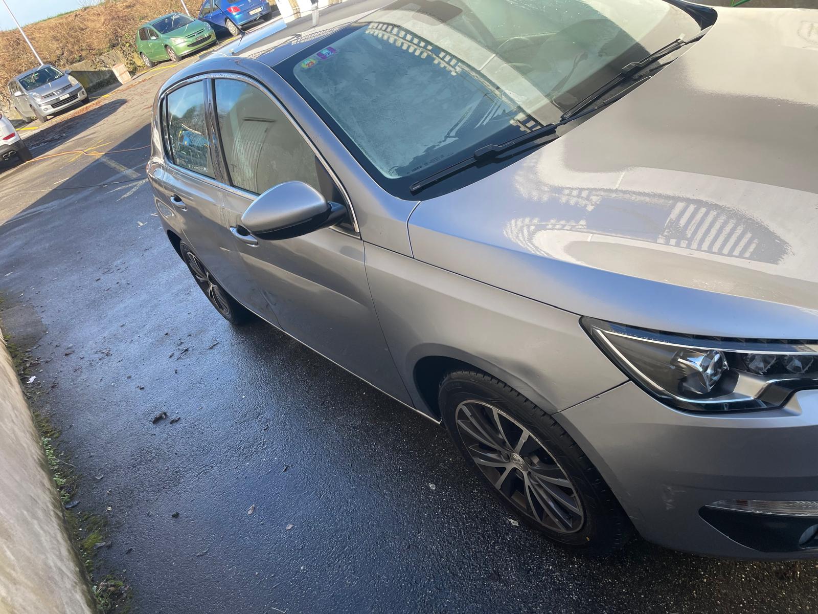 PEUGEOT 308 1.6 THP Allure-image-3