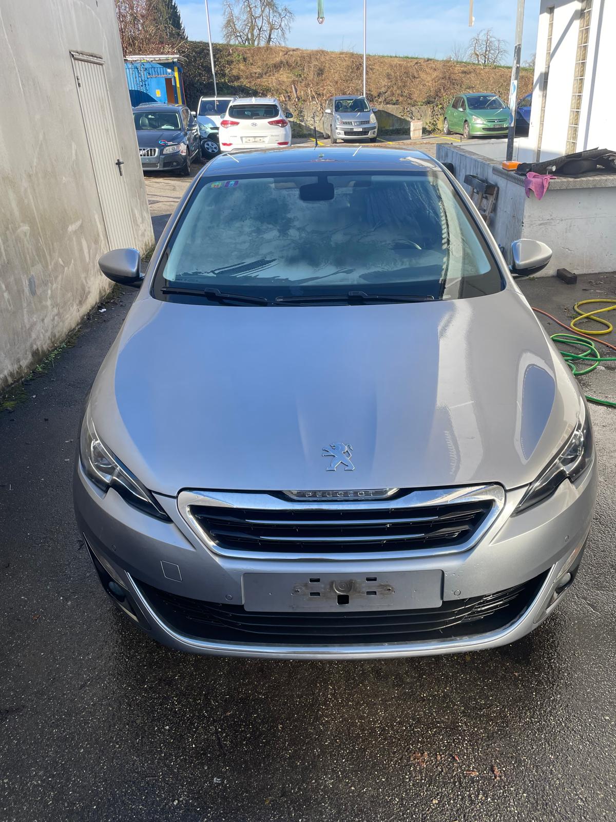 PEUGEOT 308 1.6 THP Allure-image-0