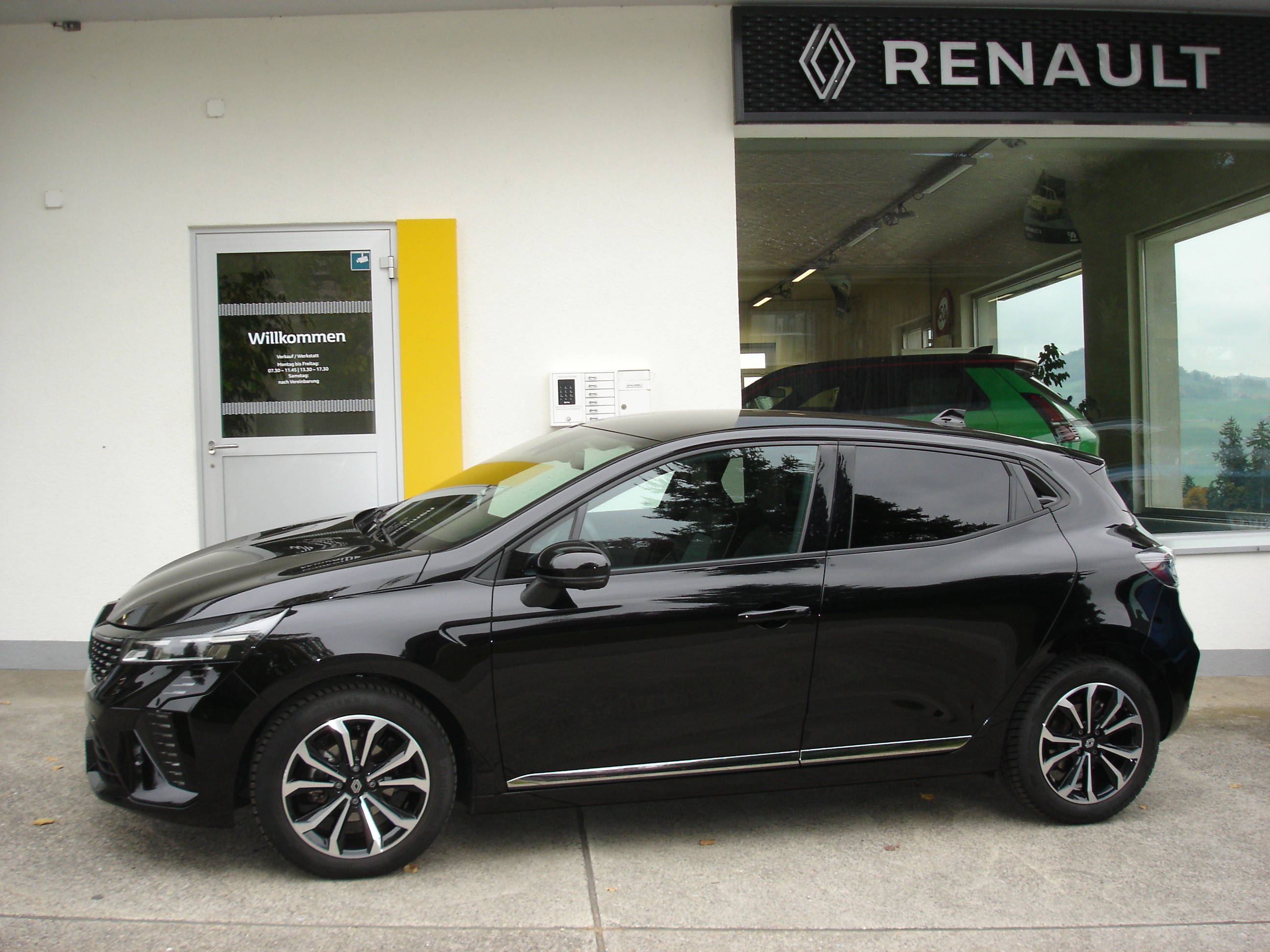Car photo