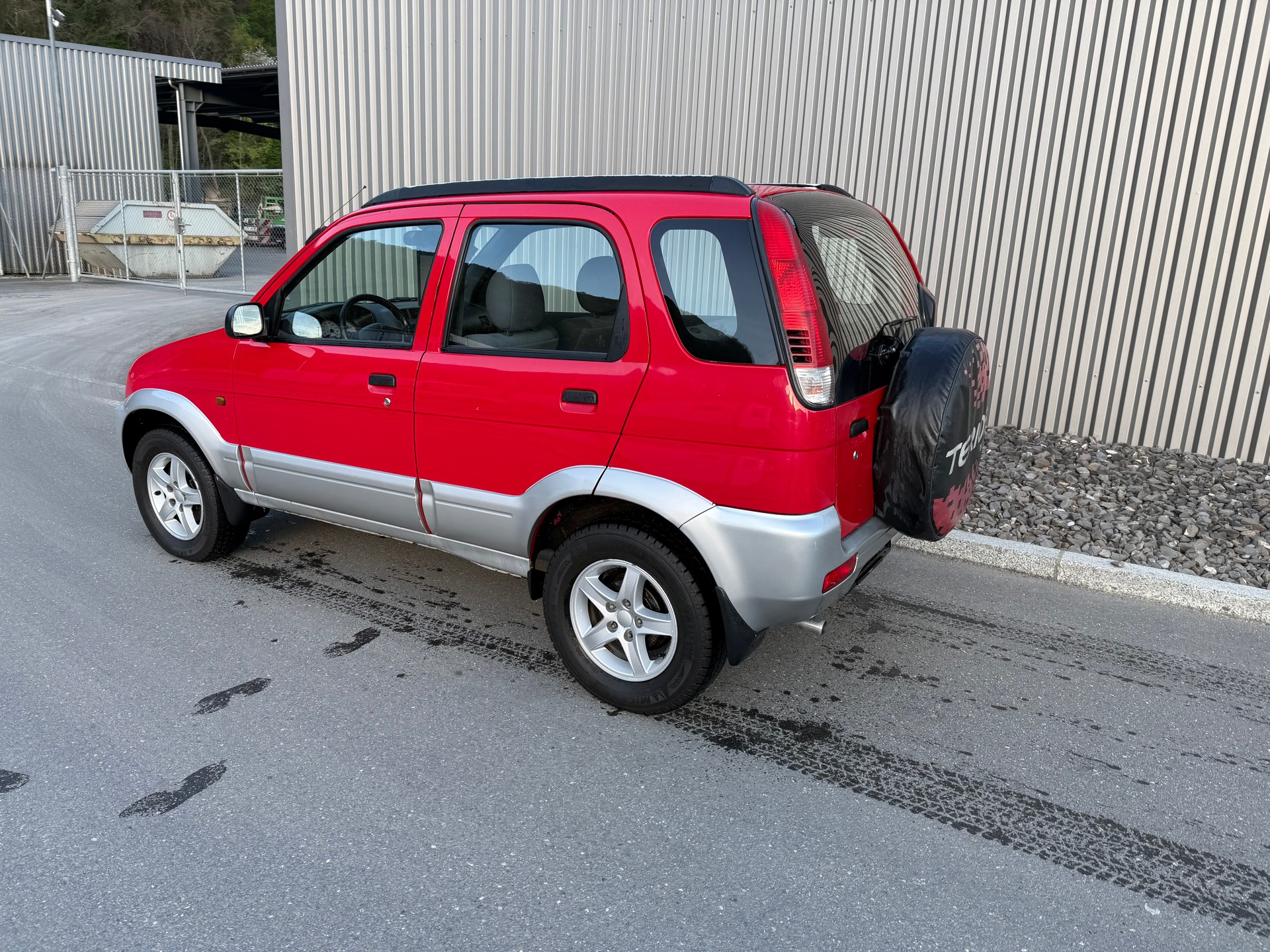 DAIHATSU Terios 1.3 16V 4x4-image-2