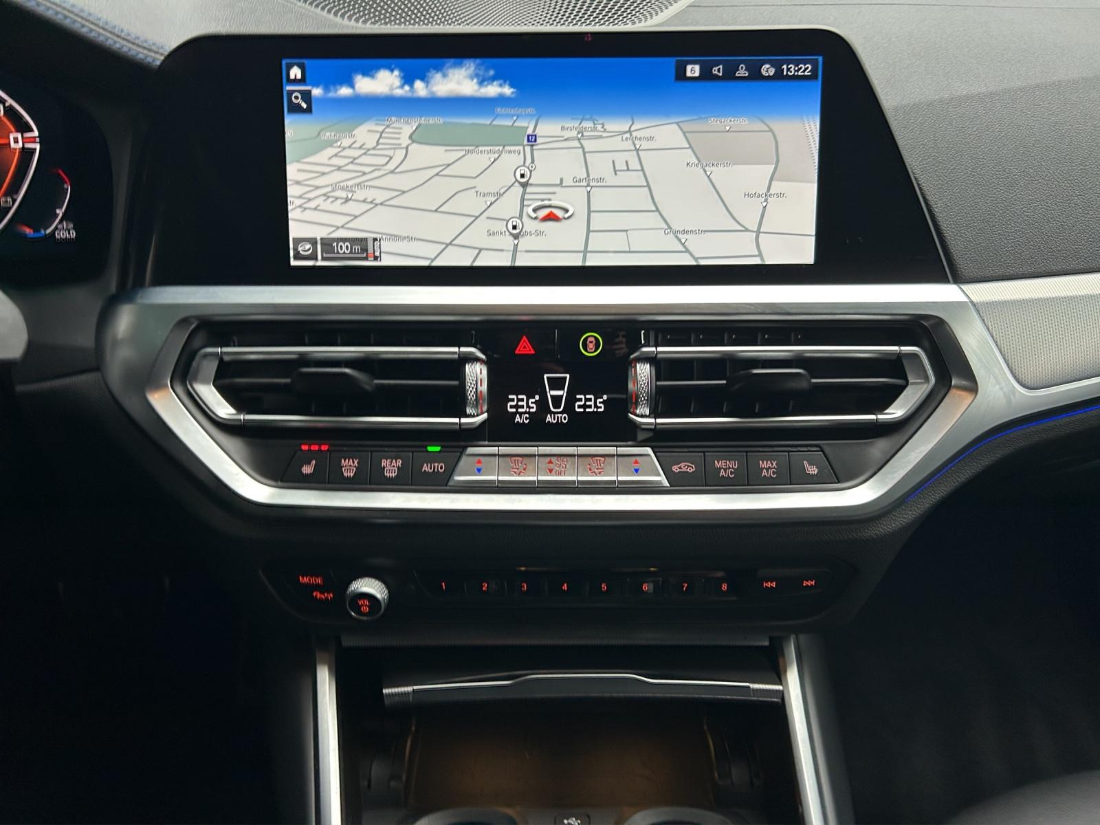 BMW M340i xDrive-image-10