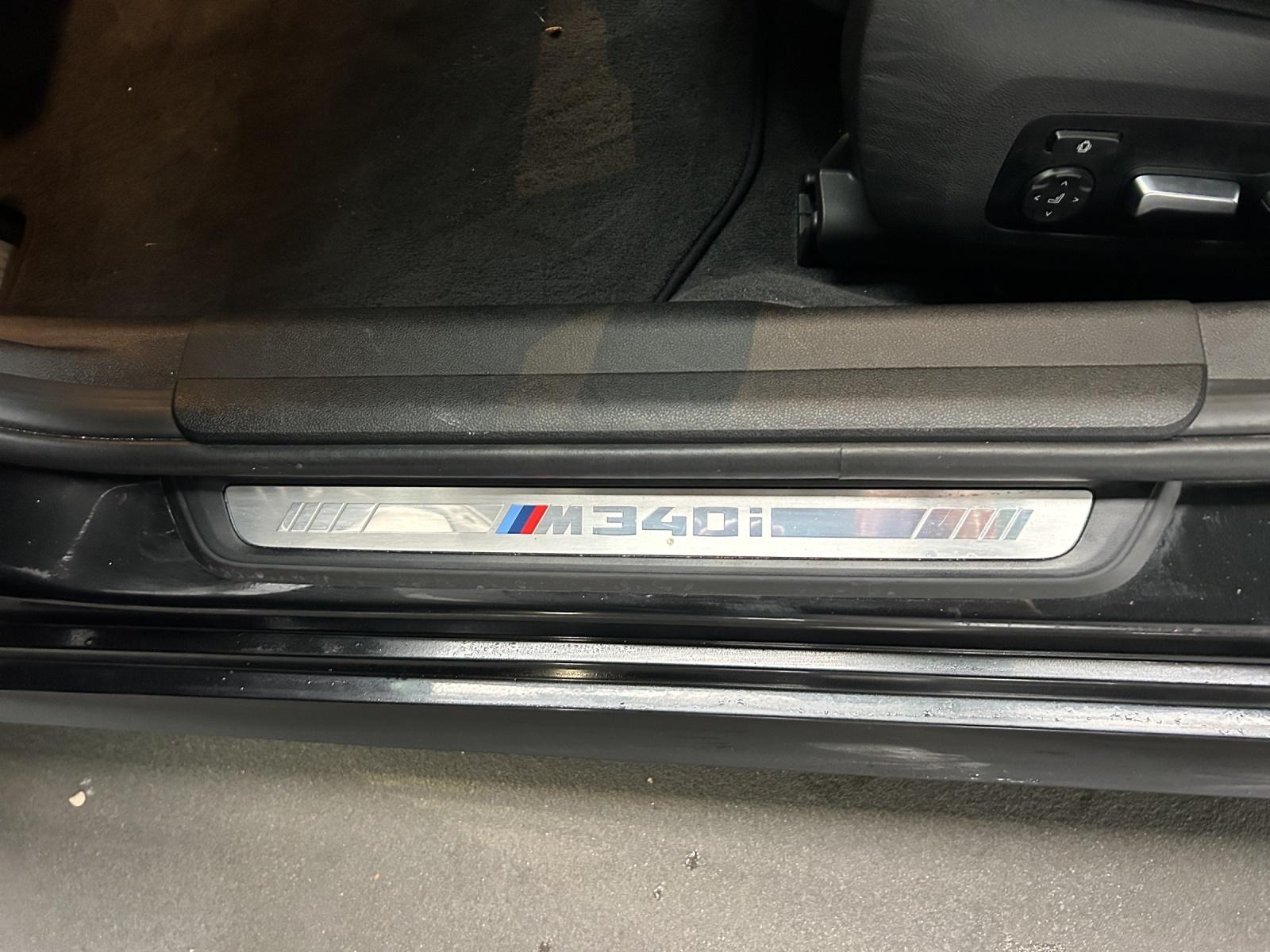 BMW M340i xDrive-image-17