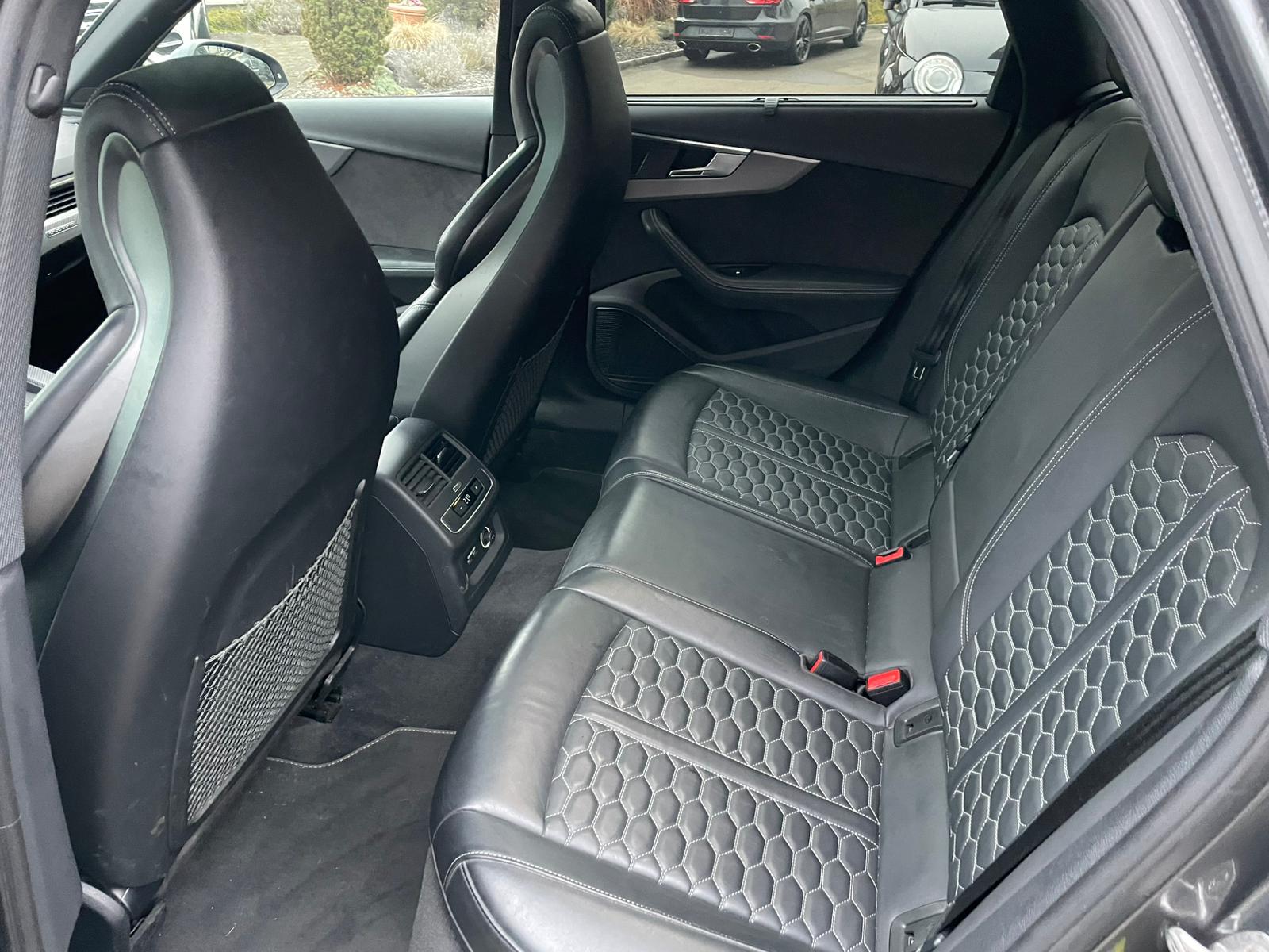 AUDI RS4 Avant 2.9 TFSI quattro tiptronic-image-10
