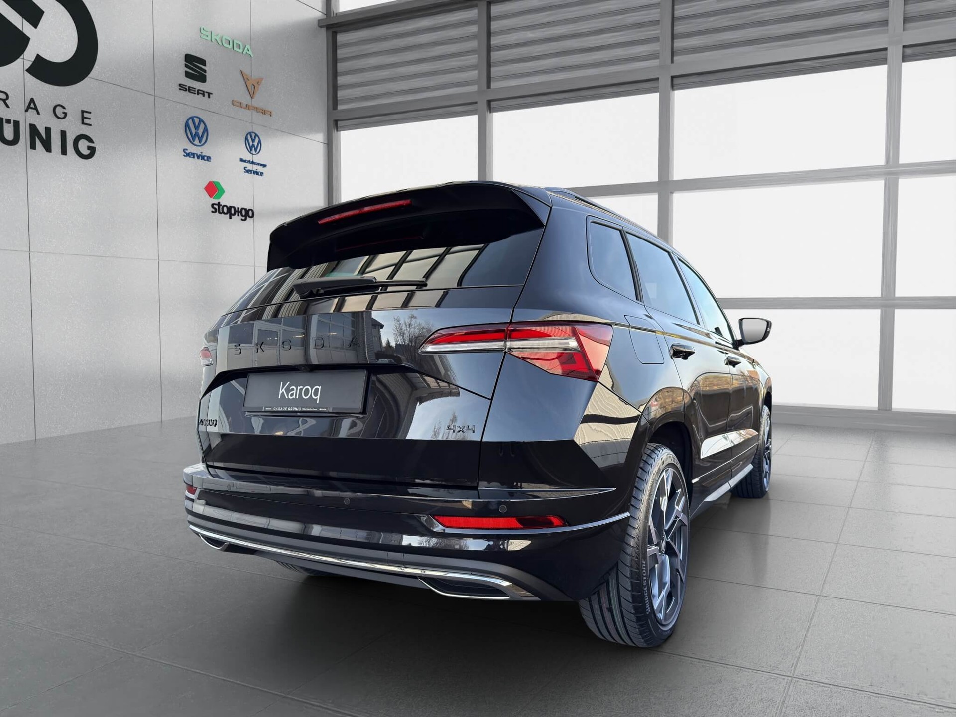SKODA Karoq 2.0 TSI SportLine 4x4 DSG-image-5
