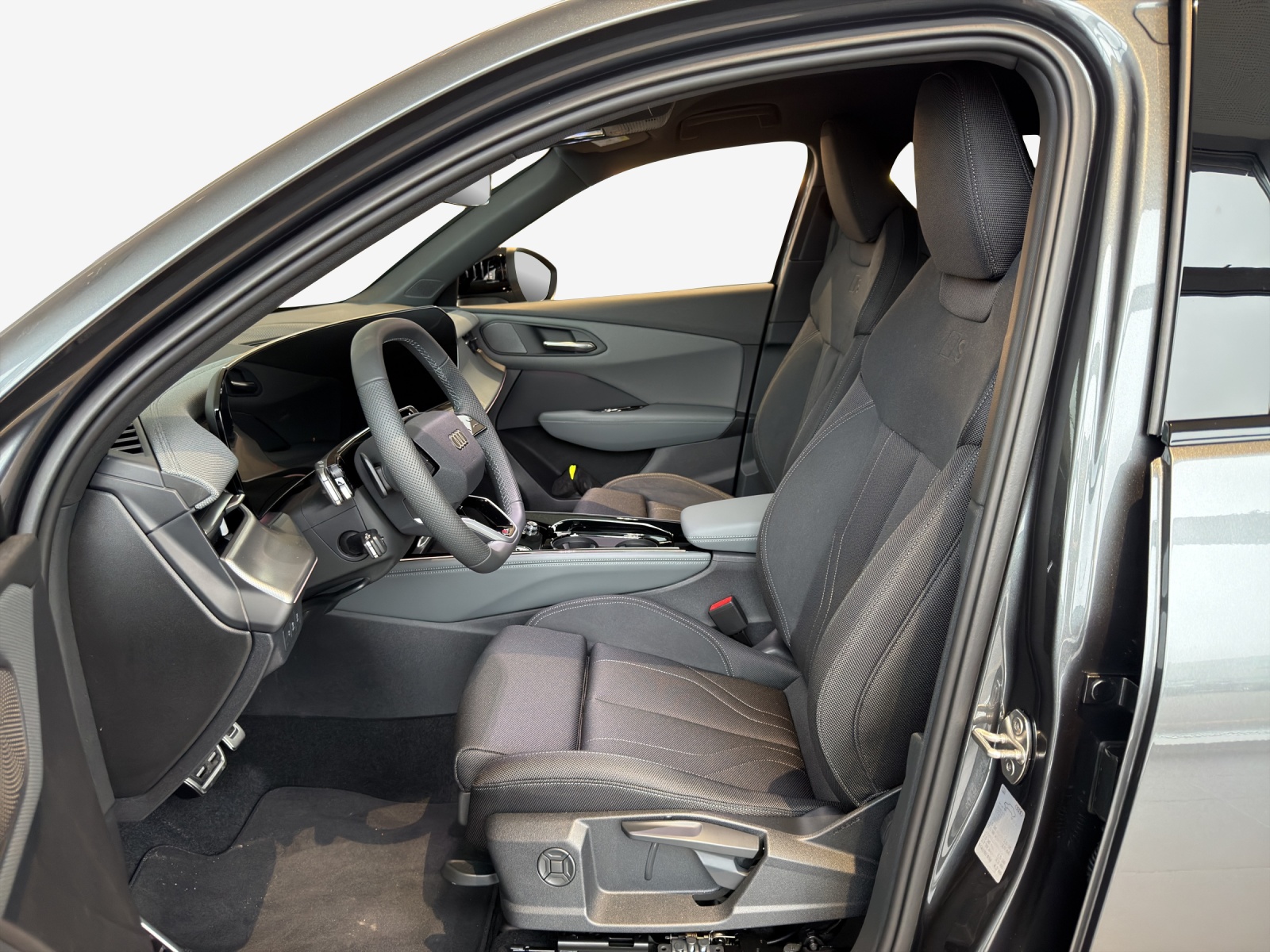 AUDI Q3 SUV 110 kW TFSI S tronic-image-6