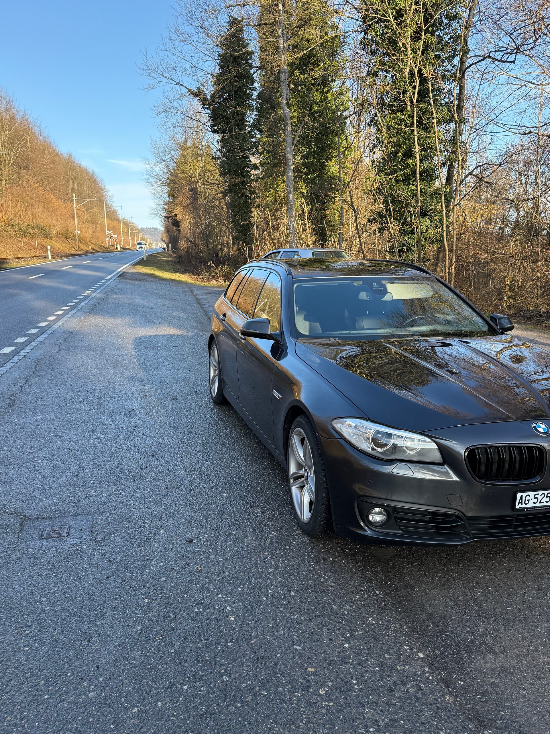 BMW 520d Touring xDrive Modern Line Steptronic-image-1