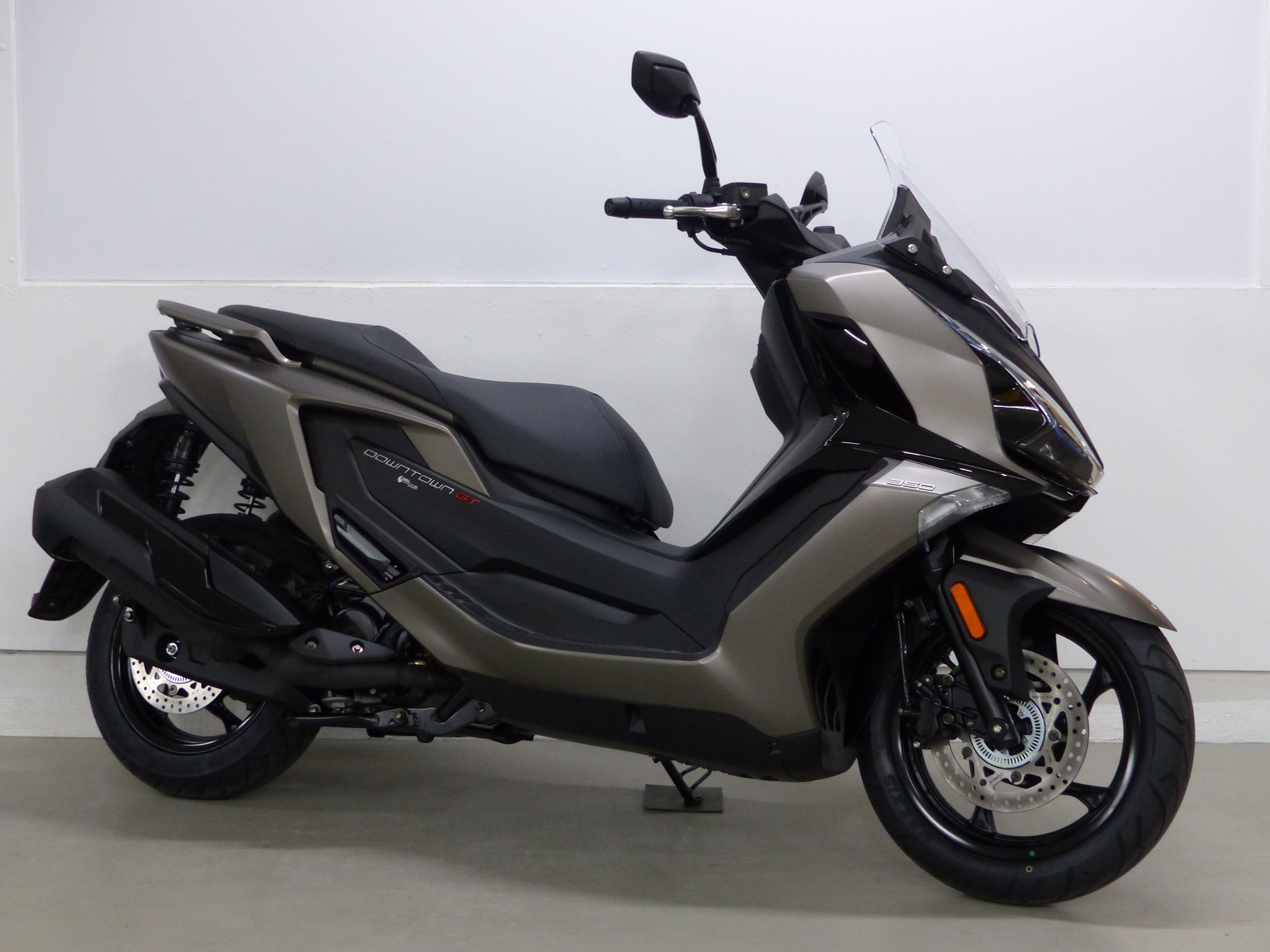 KYMCO Downtown 350 GT ABS/TCS-showroom-element-1