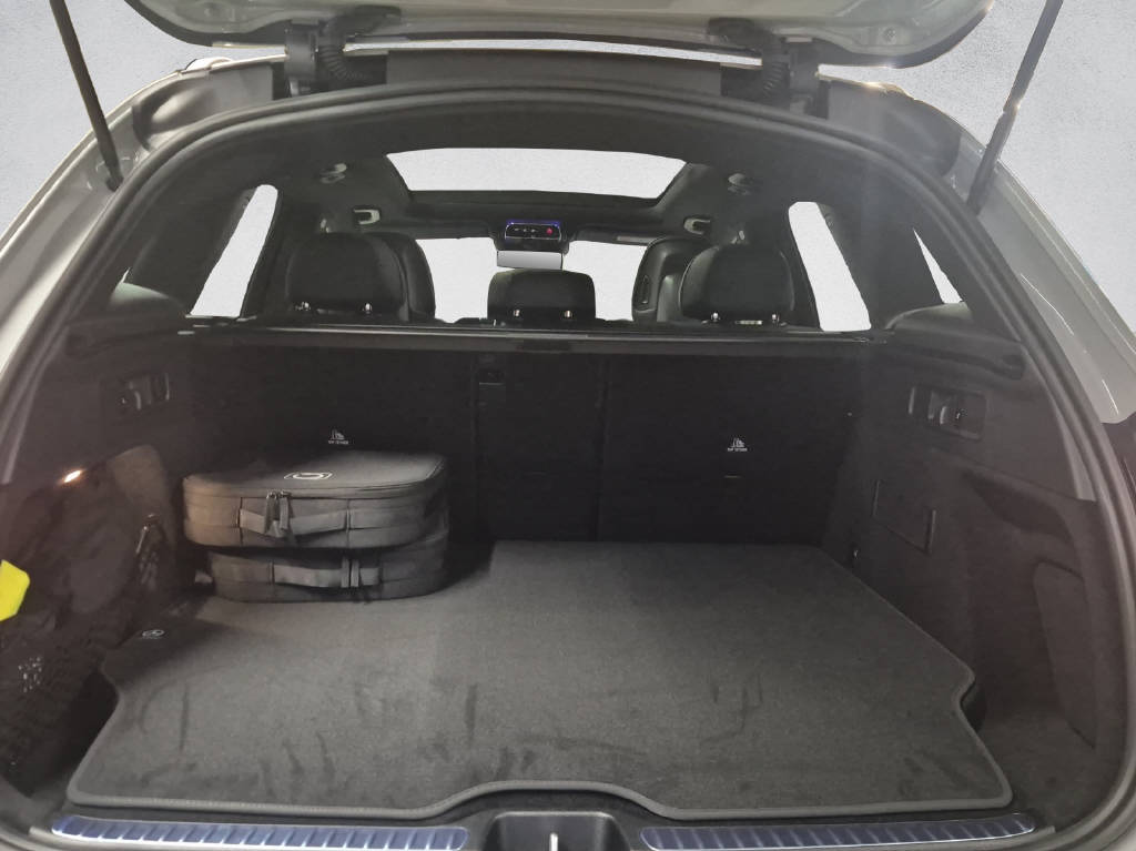 MERCEDES-BENZ GLC 300 de AMG Line 4Matic EQ Star-image-6