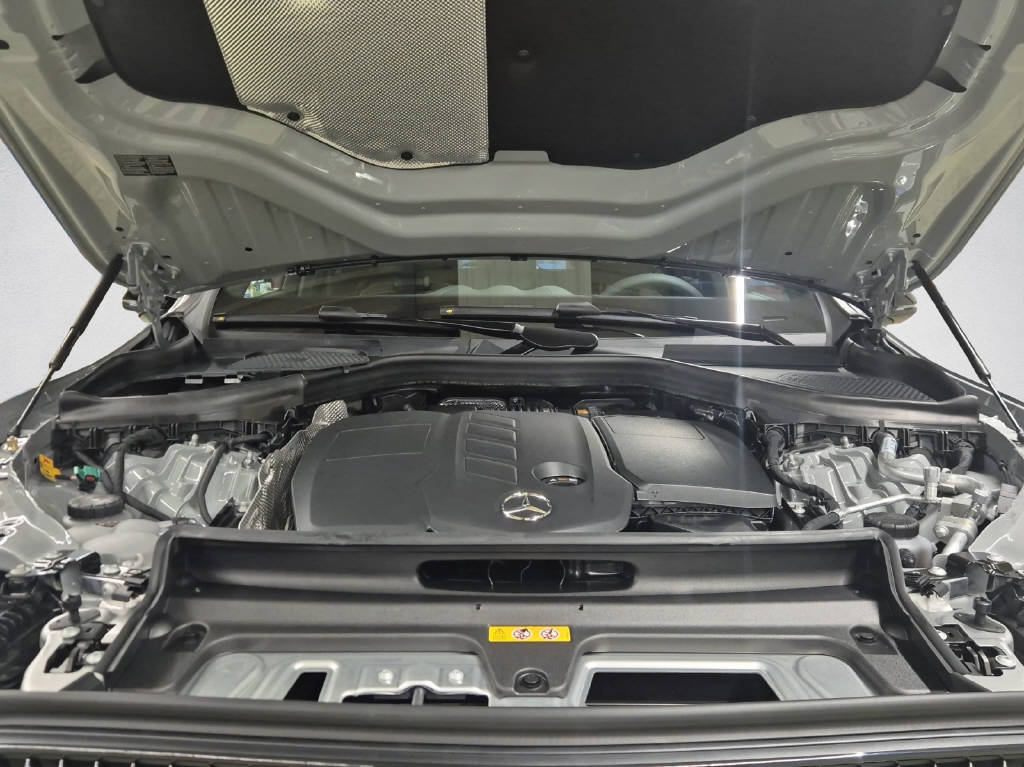 MERCEDES-BENZ GLC 300 de AMG Line 4Matic EQ Star-image-7