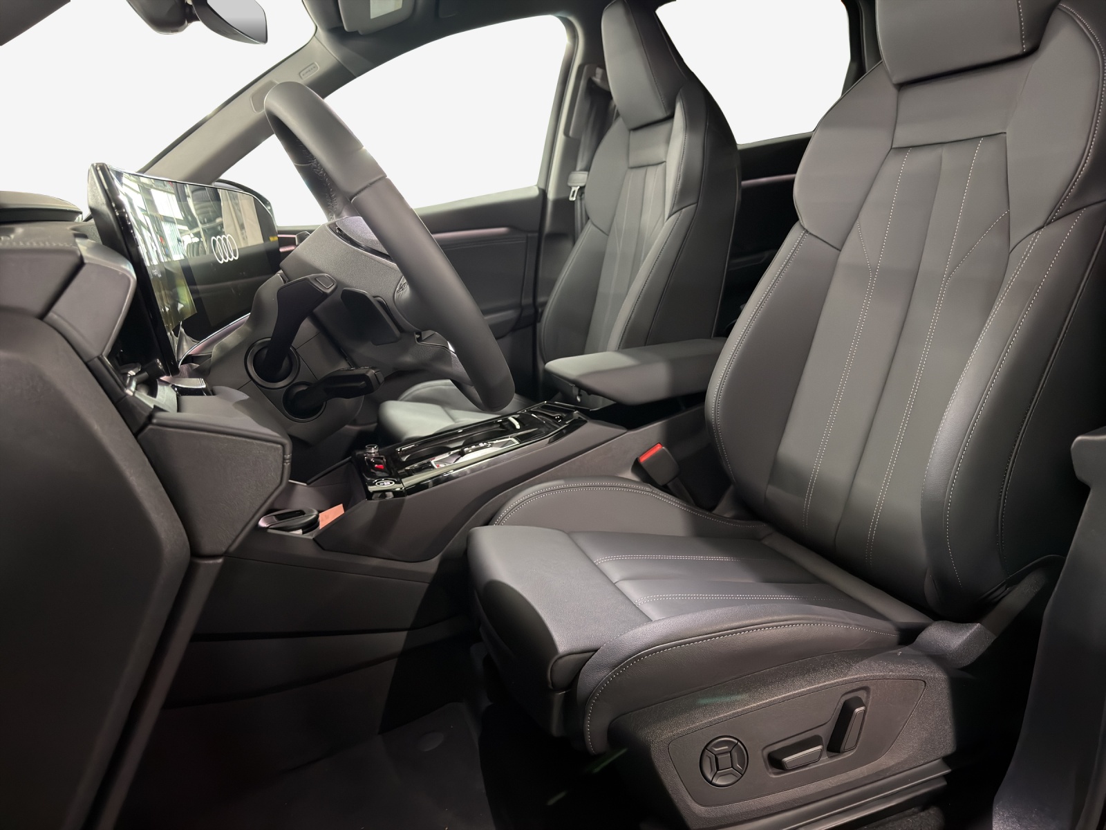 AUDI Q6 e-tron quattro-image-7
