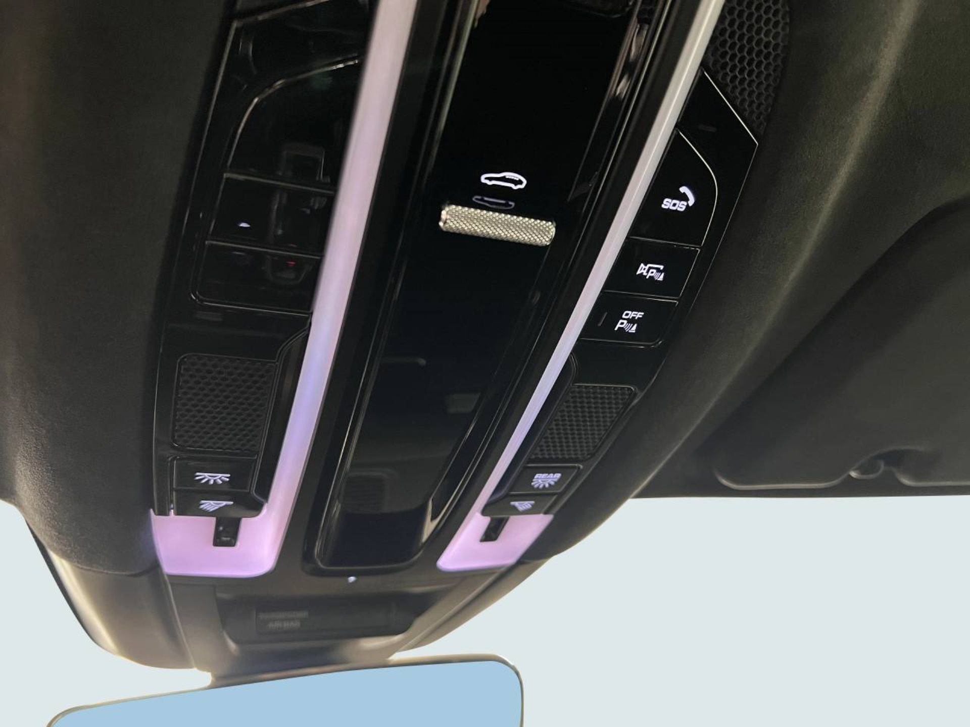 PORSCHE Cayenne Turbo S E-Hybrid Coupé-image-26