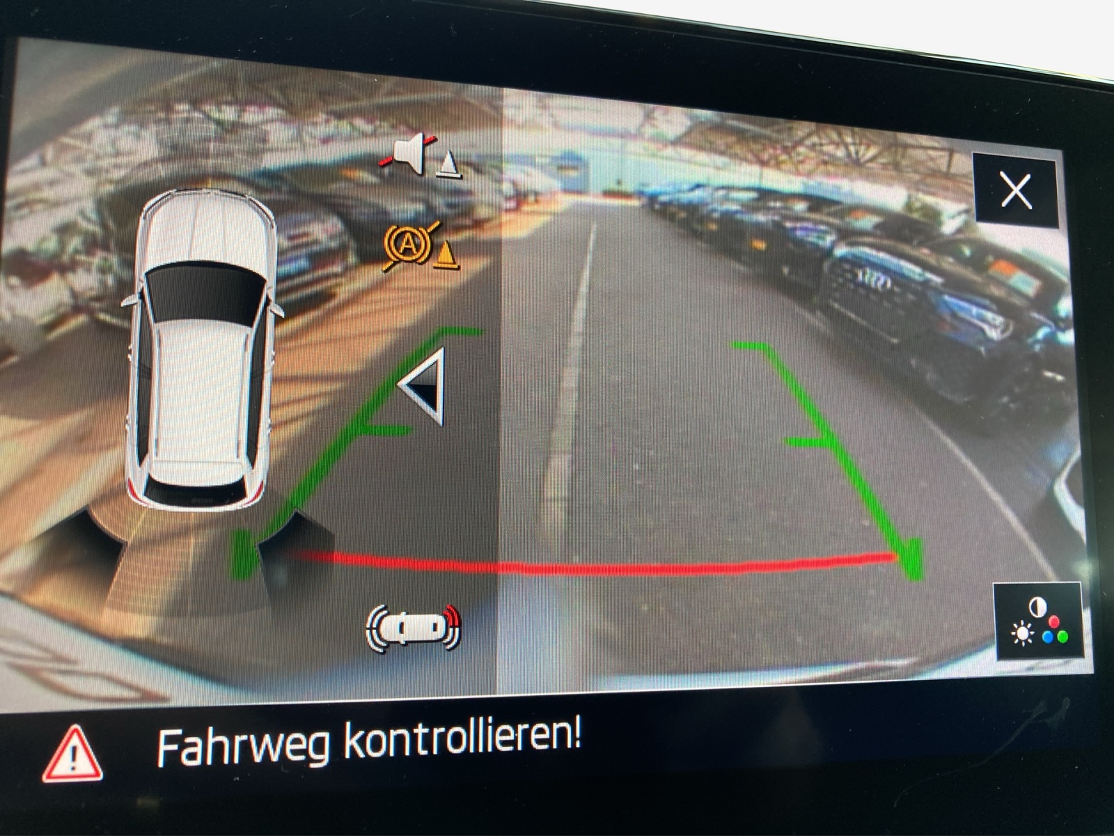 SKODA Kamiq 1.0 TSI Ambition-image-13