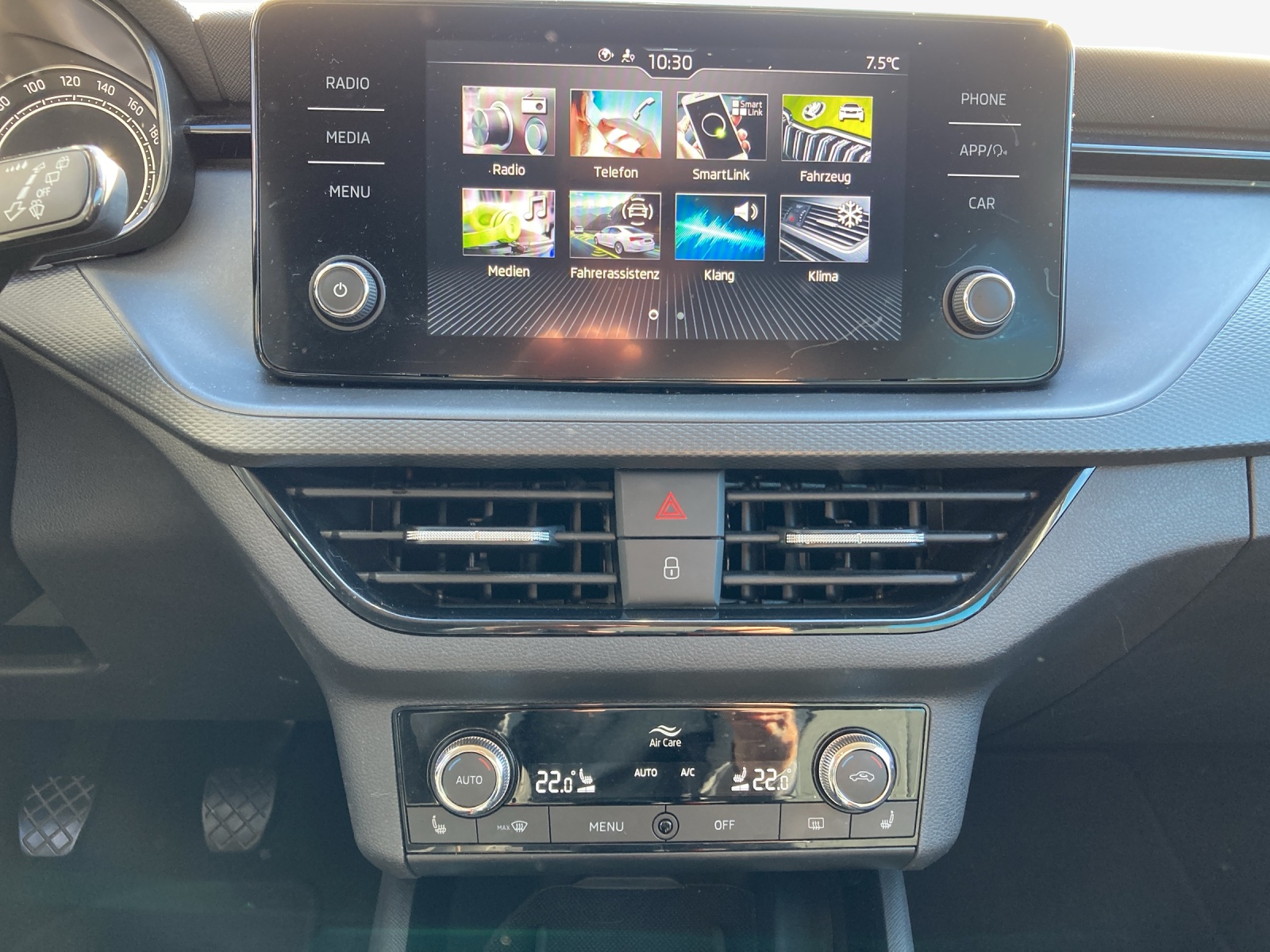 SKODA Kamiq 1.0 TSI Ambition-image-10
