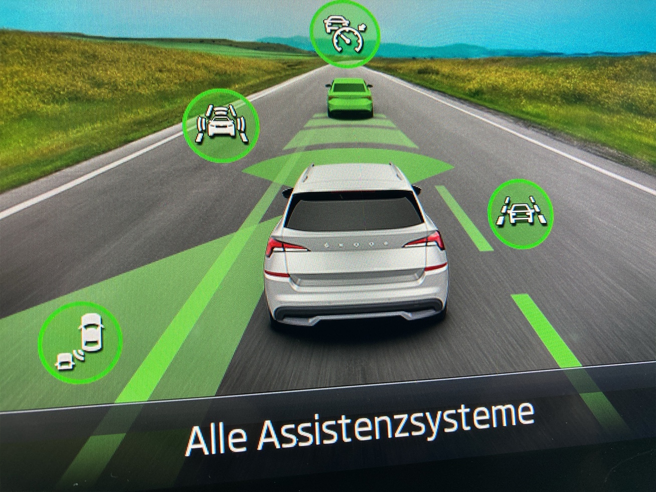 SKODA Kamiq 1.0 TSI Ambition-image-14
