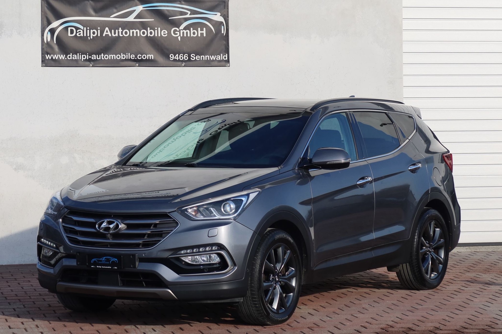 HYUNDAI Santa Fe 2.2 CRDI Vertex 4WD Automatic (CH) 7-Plätzer-image-4