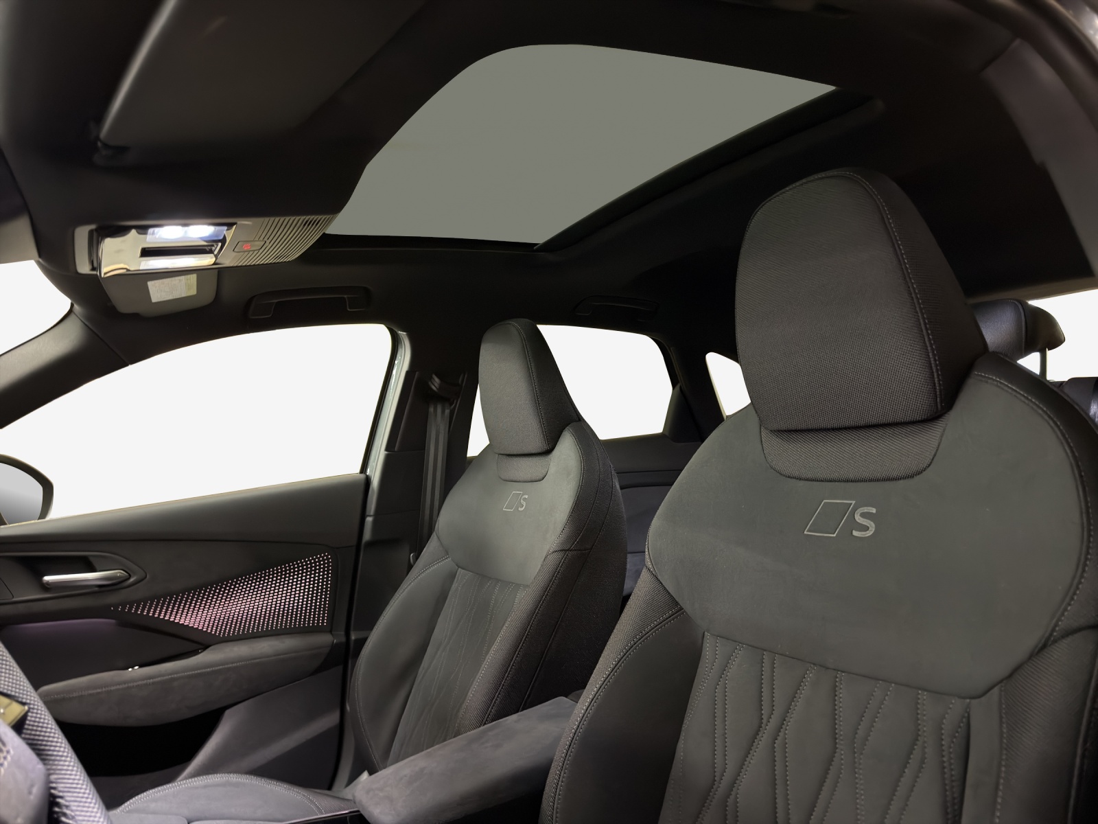 AUDI Q3 Sportback TFSI quattro 195 kW S tronic-image-15