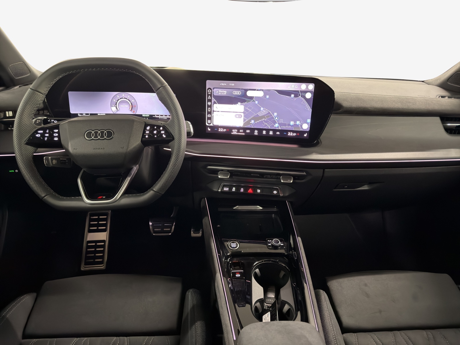 AUDI Q3 Sportback TFSI quattro 195 kW S tronic-image-8