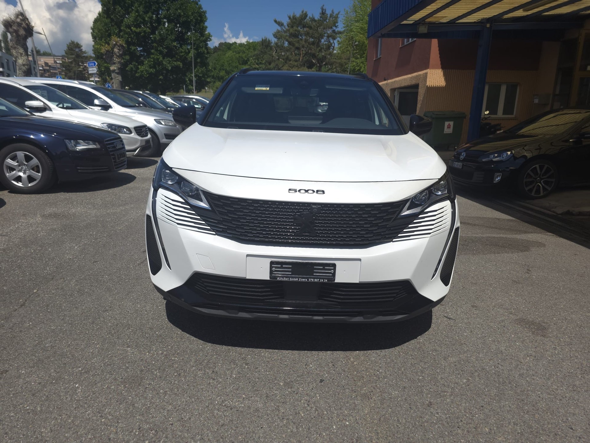 PEUGEOT 5008 1.6 Mountain Édition GT EAT8-image-0