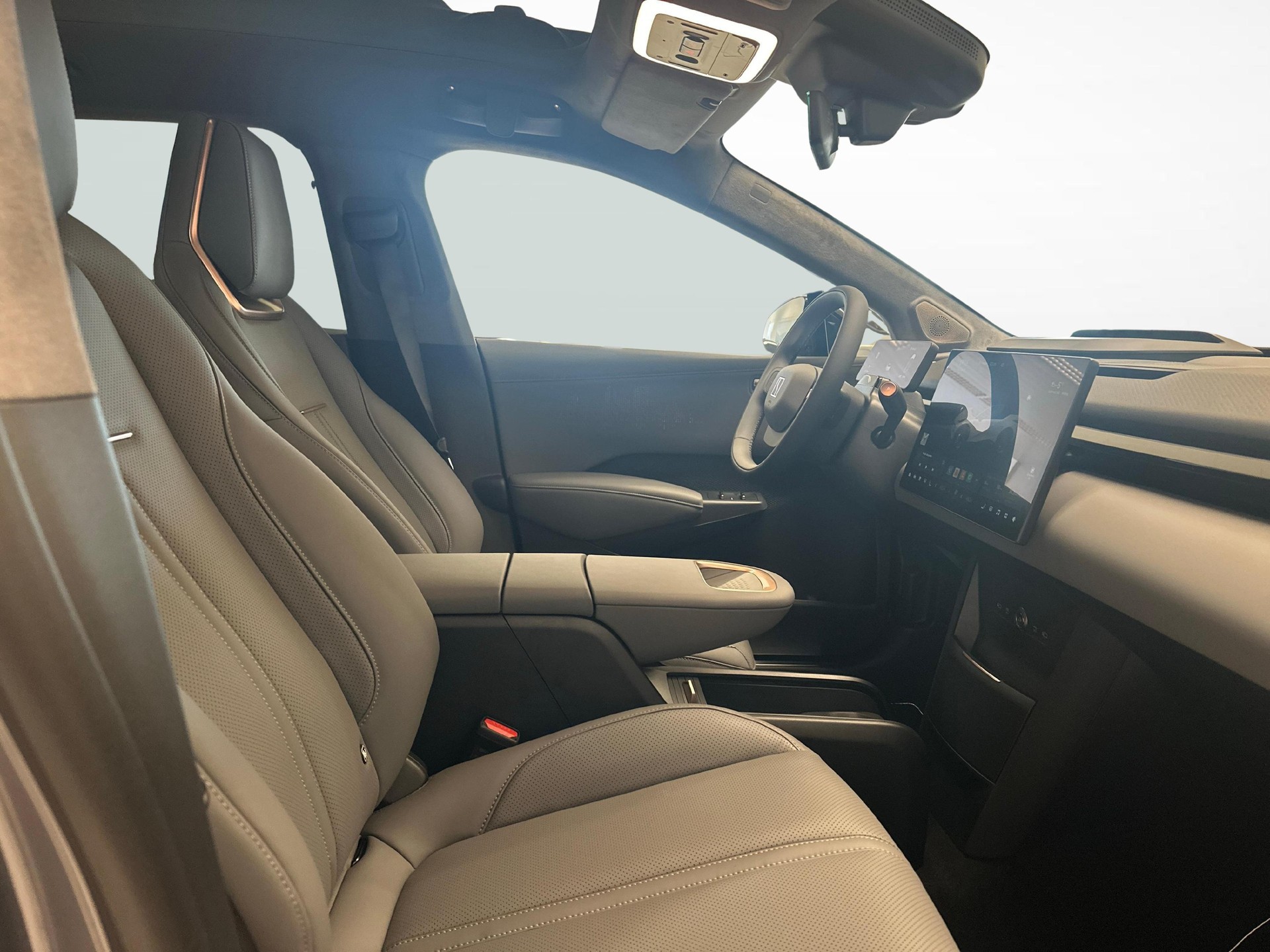 ZEEKR X Privilege AWD-image-9
