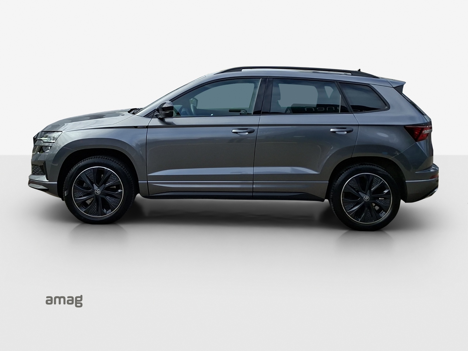 SKODA Karoq 2.0 TSI SportLine 4x4 DSG-image-1