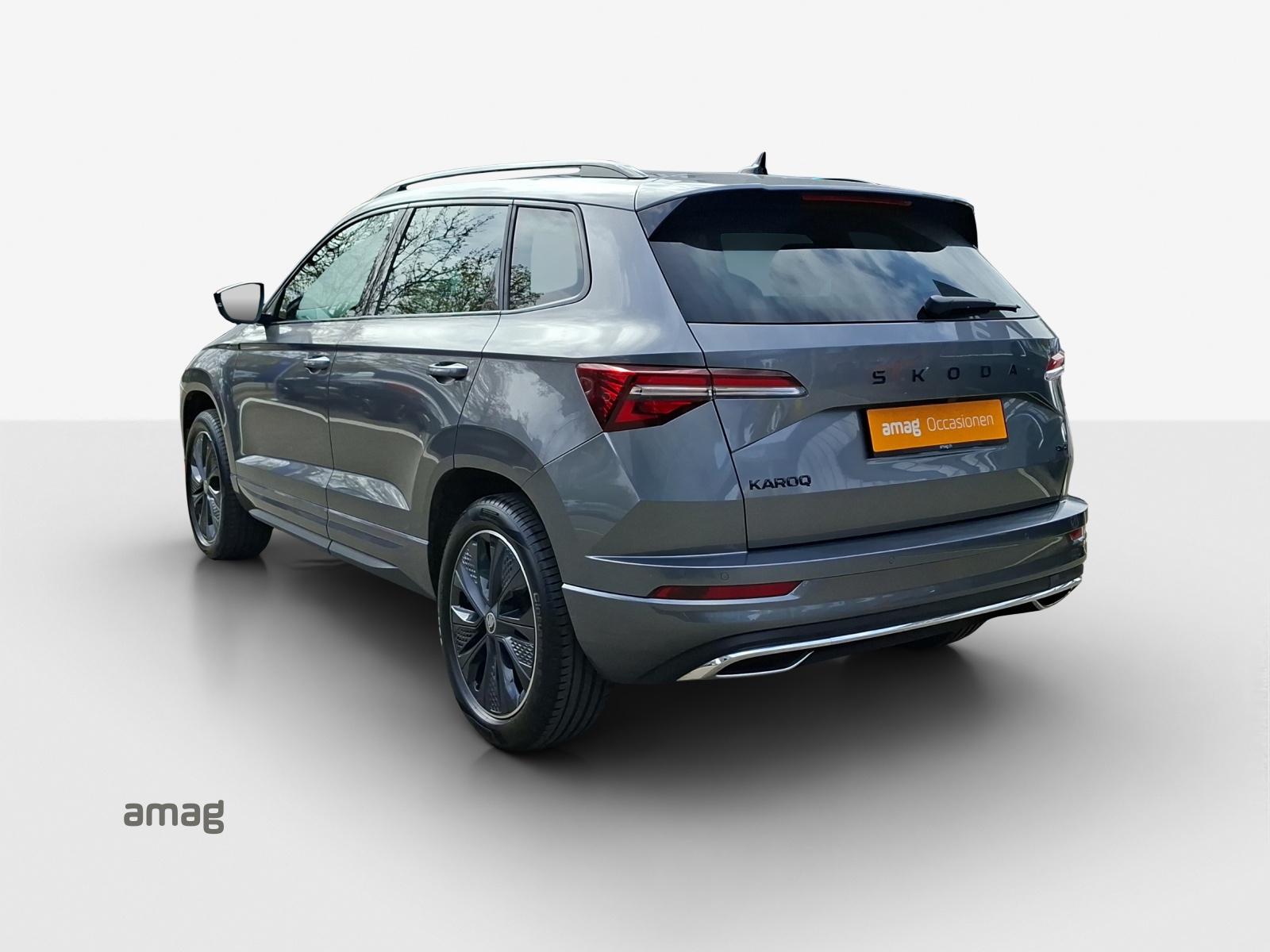 SKODA Karoq 2.0 TSI SportLine 4x4 DSG-image-2
