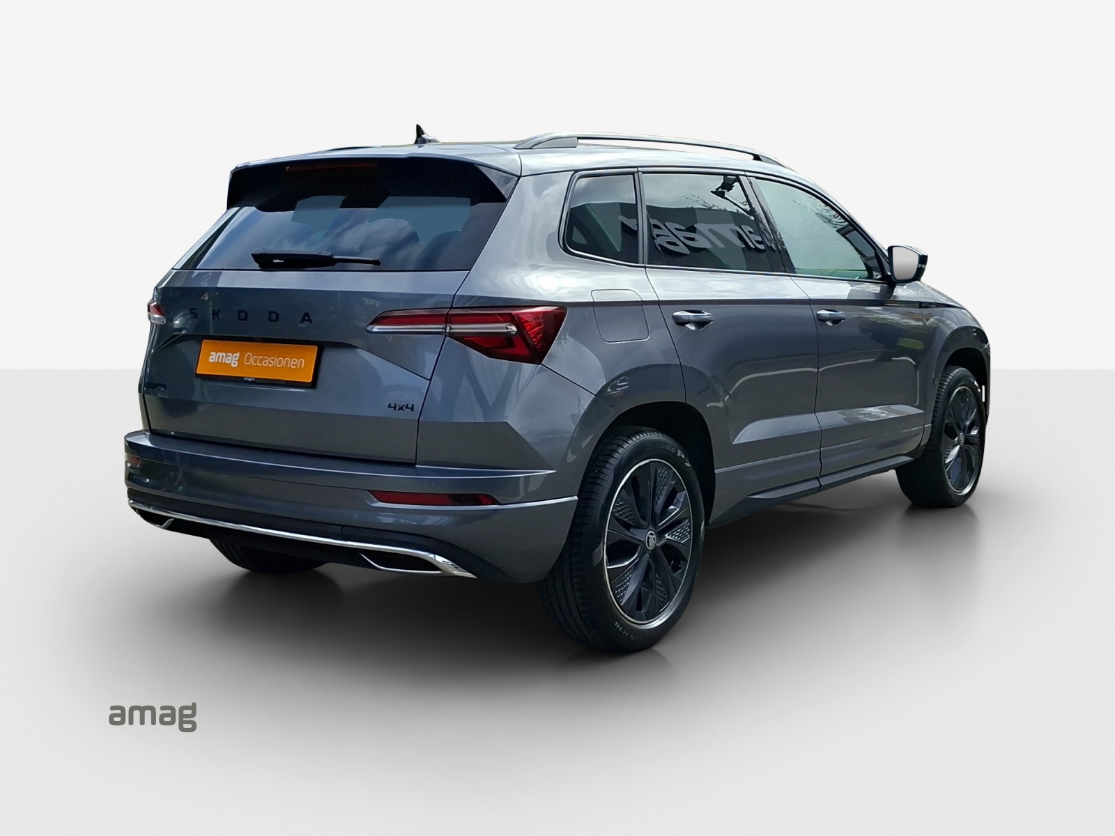 SKODA Karoq 2.0 TSI SportLine 4x4 DSG-image-4