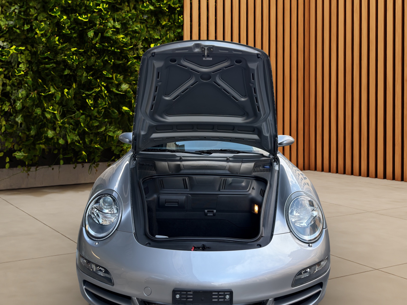 PORSCHE 911 Cabrio Carrera 4S-image-18
