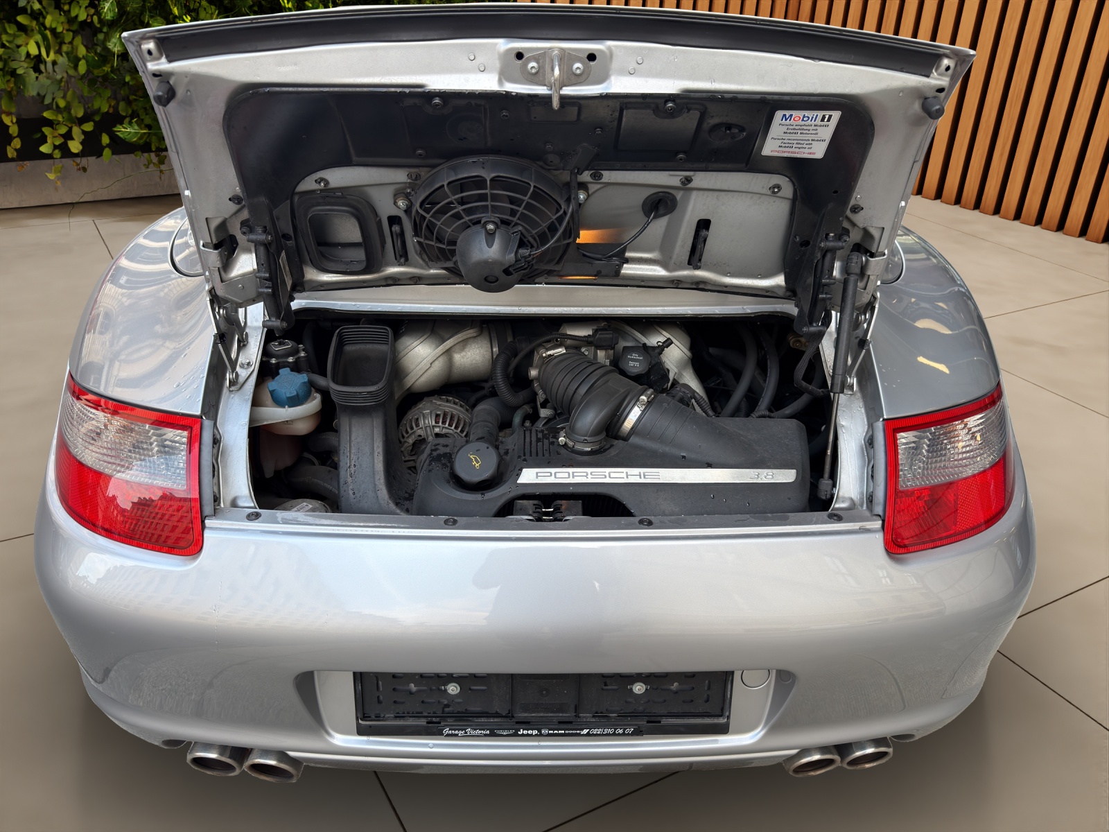 PORSCHE 911 Cabrio Carrera 4S-image-17