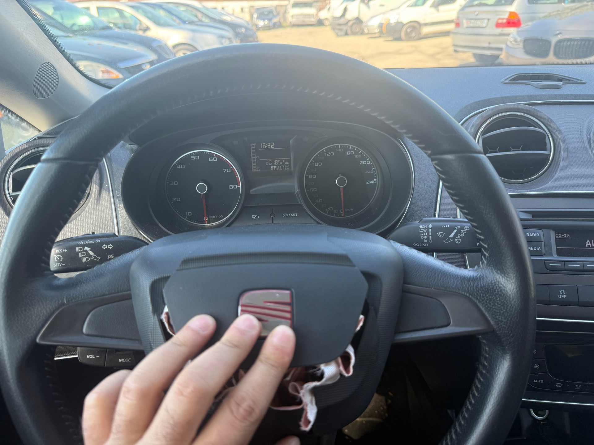 SEAT Ibiza 1.2 TSI Style ITECH-image-10