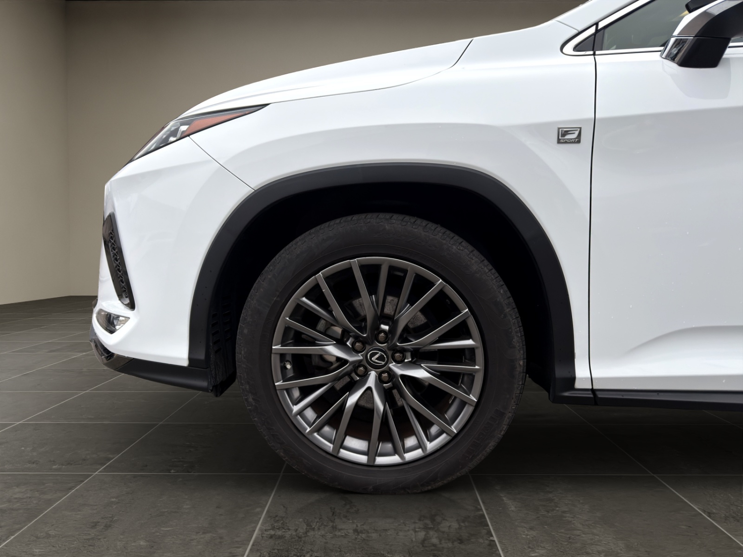 LEXUS RX 450h F-Sport-image-15