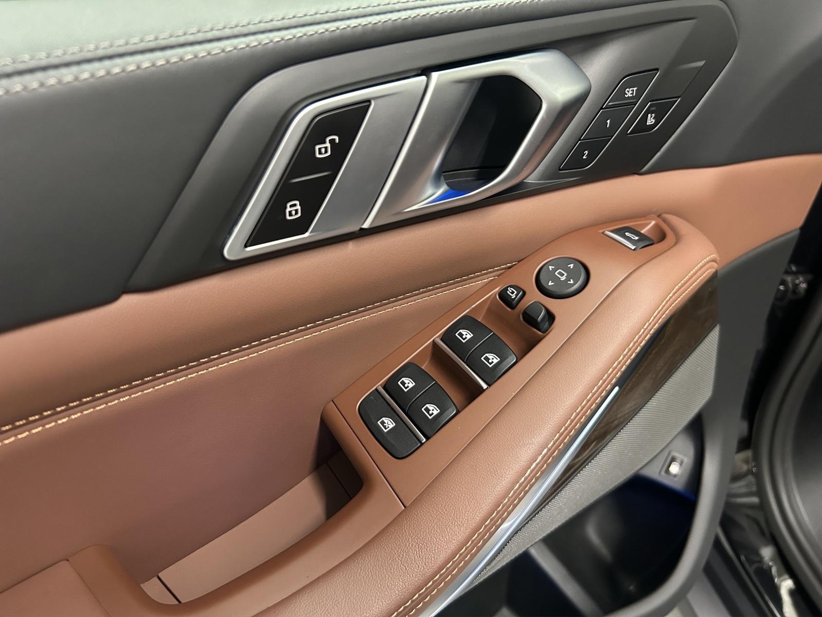 BMW X5 45e xDrive-image-12