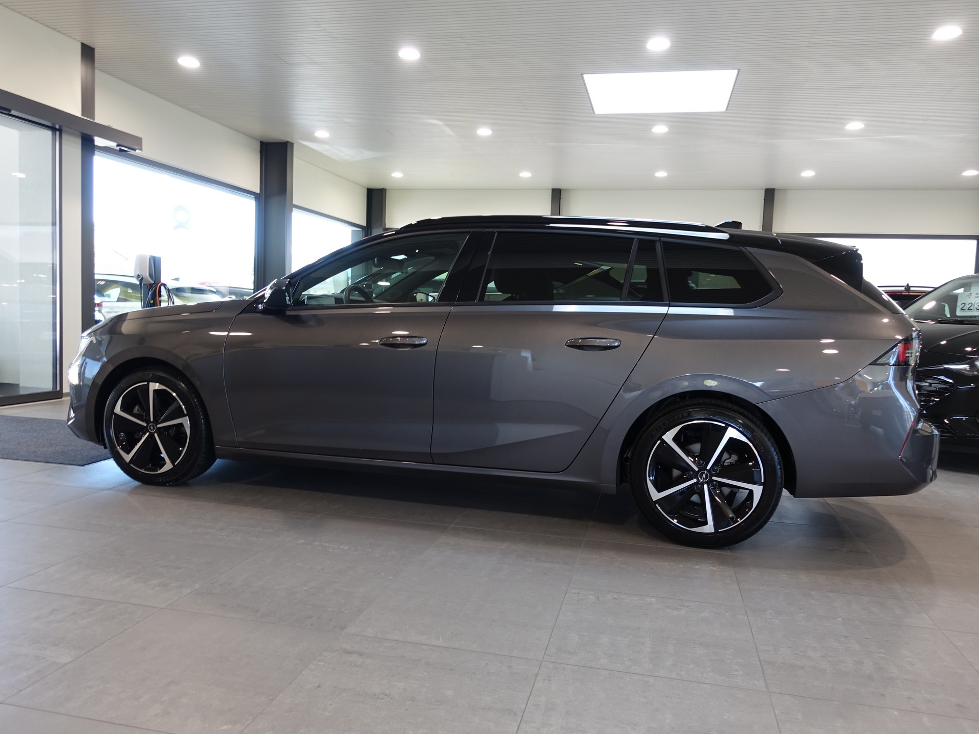 OPEL Astra ST 1.2i MHEV GS-image-10