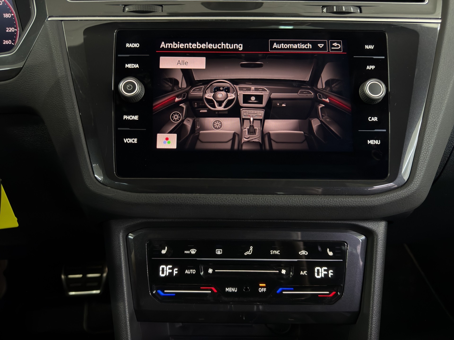 VW Tiguan 2.0TSI R-Line 4Motion DSG-image-16