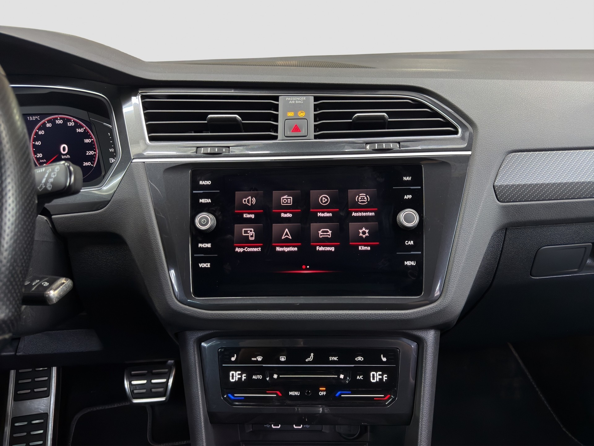 VW Tiguan 2.0TSI R-Line 4Motion DSG-image-8