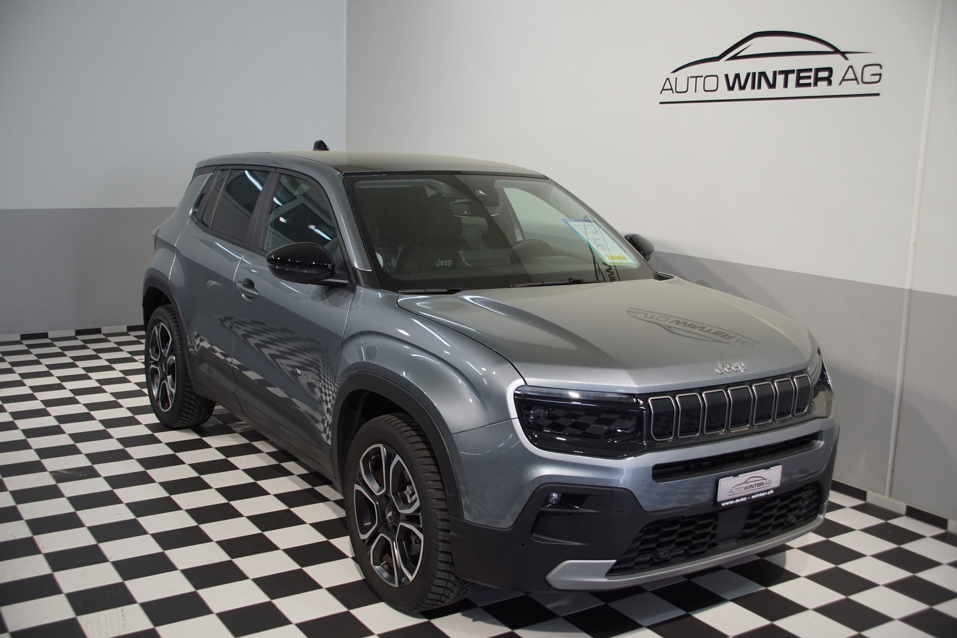JEEP Avenger 1.2 Turbo MHEV Summit Sky ++SWISS++-image-0