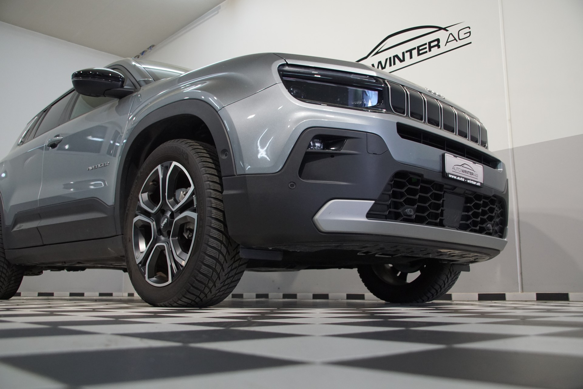 JEEP Avenger 1.2 Turbo MHEV Summit Sky ++SWISS++-image-1