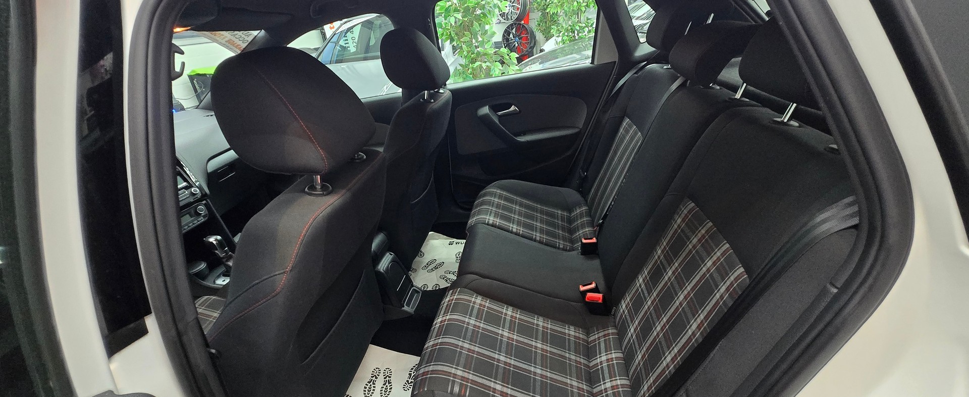 VW Polo 1.4 TSI GTI DSG-image-11
