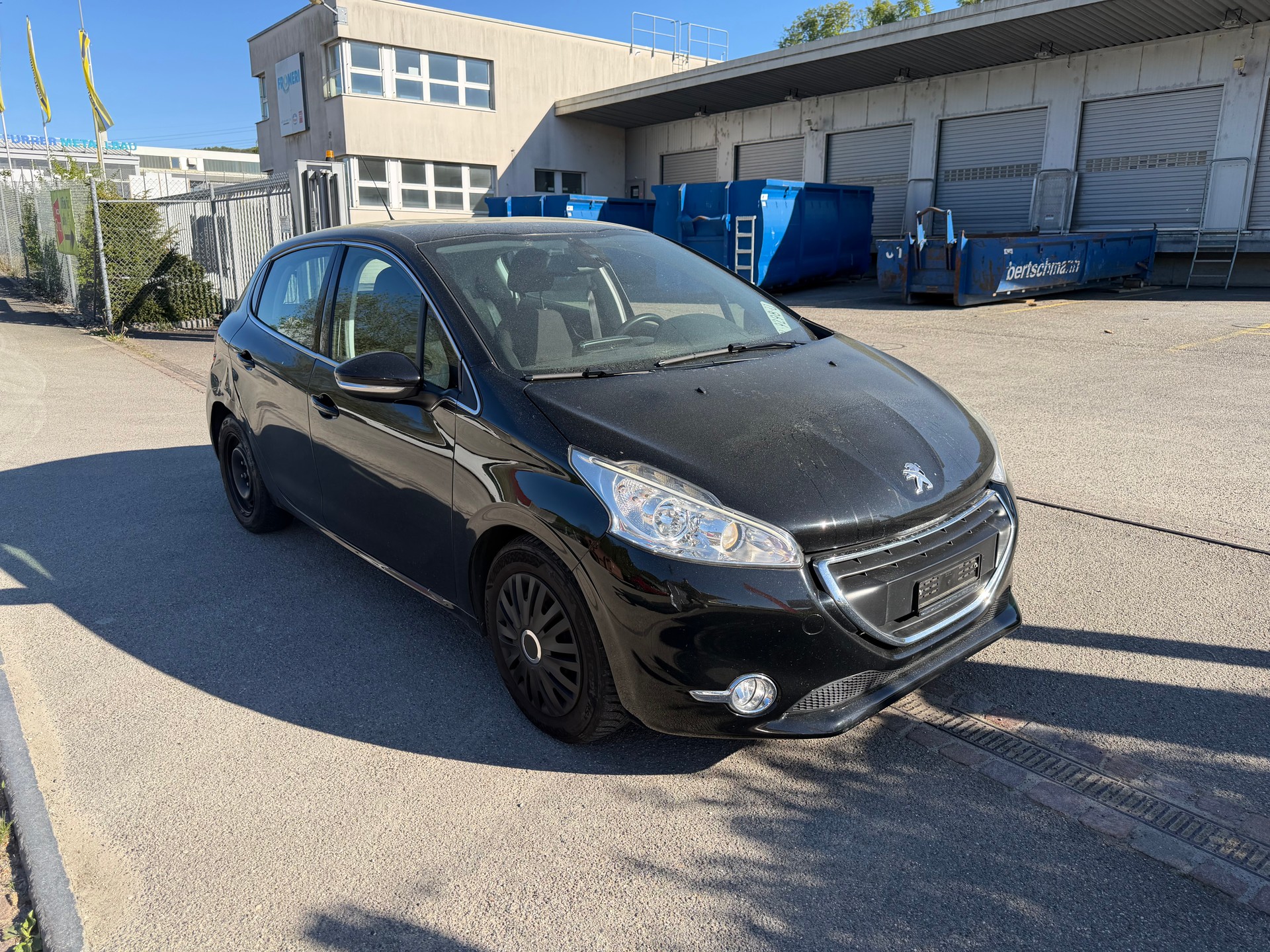 PEUGEOT 208 1.6 VTI Allure-image-3