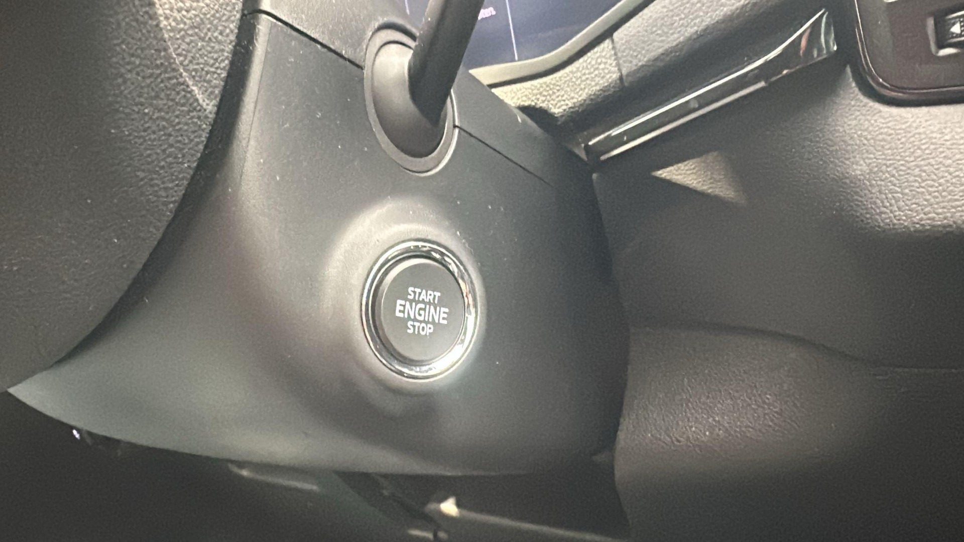 SKODA Karoq 2.0 TSI SportLine DSG 4x4-image-15