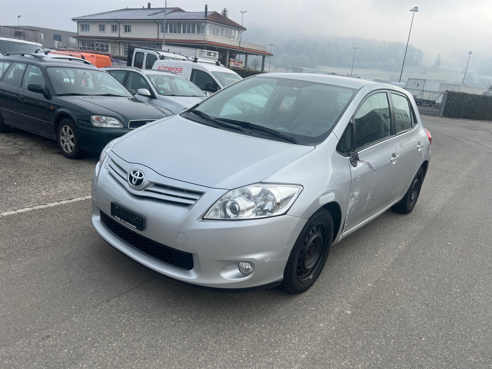 TOYOTA Auris 1.6 Linea Sol-image-2
