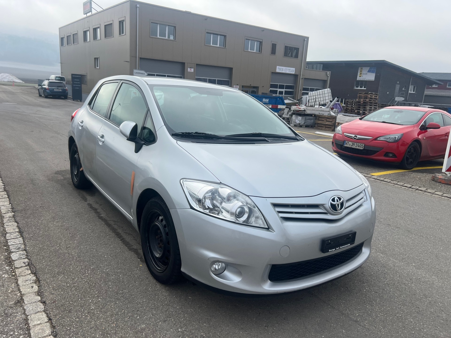TOYOTA Auris 1.6 Linea Sol-image-0