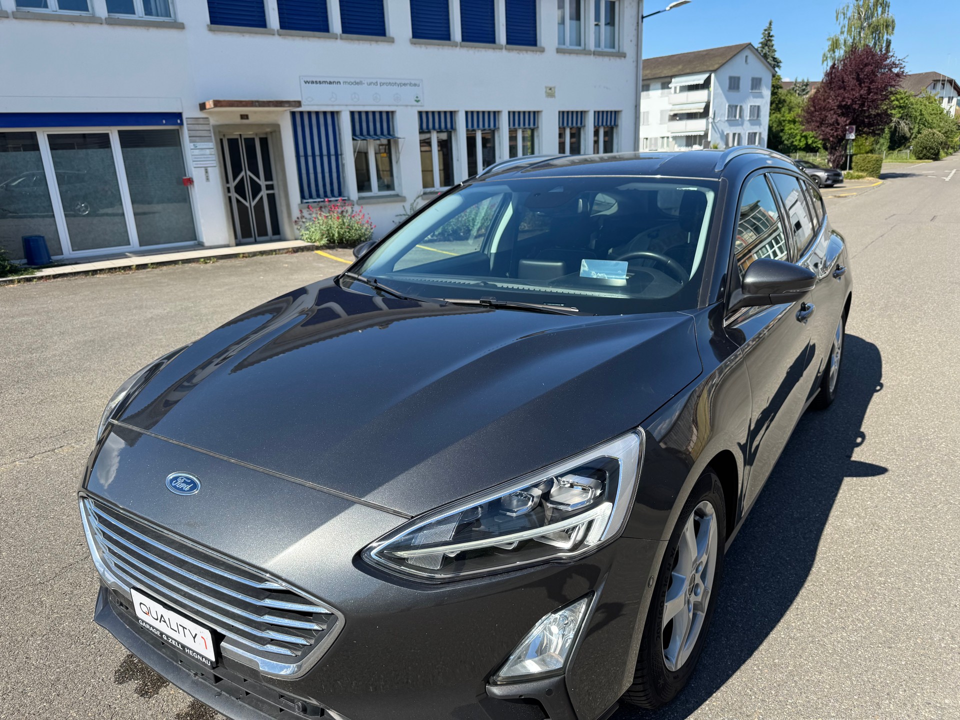 FORD Focus 1.5 TDCi Titanium Automatic-image-8