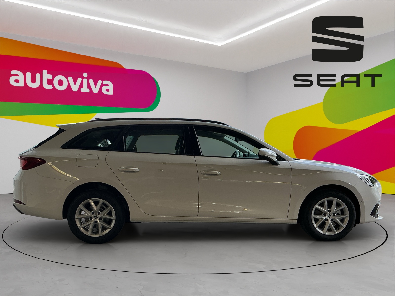 SEAT Leon ST 1.5 eTSI mHEV DSG Style-image-3