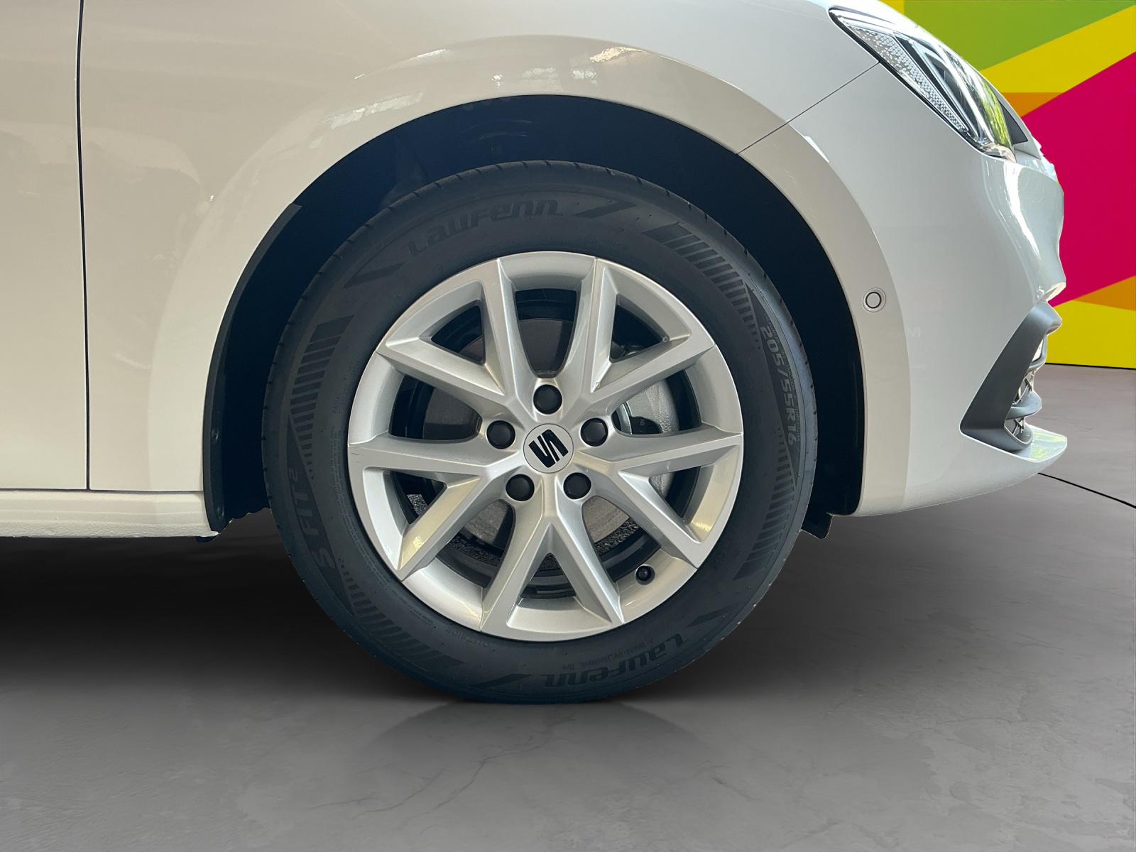 SEAT Leon ST 1.5 eTSI mHEV DSG Style-image-11