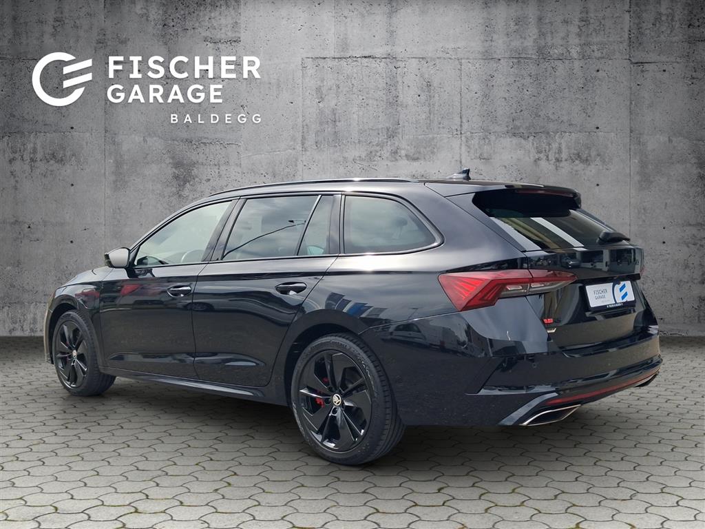 SKODA Octavia Combi 1.4 TSI PHEV DSG RS-image-1