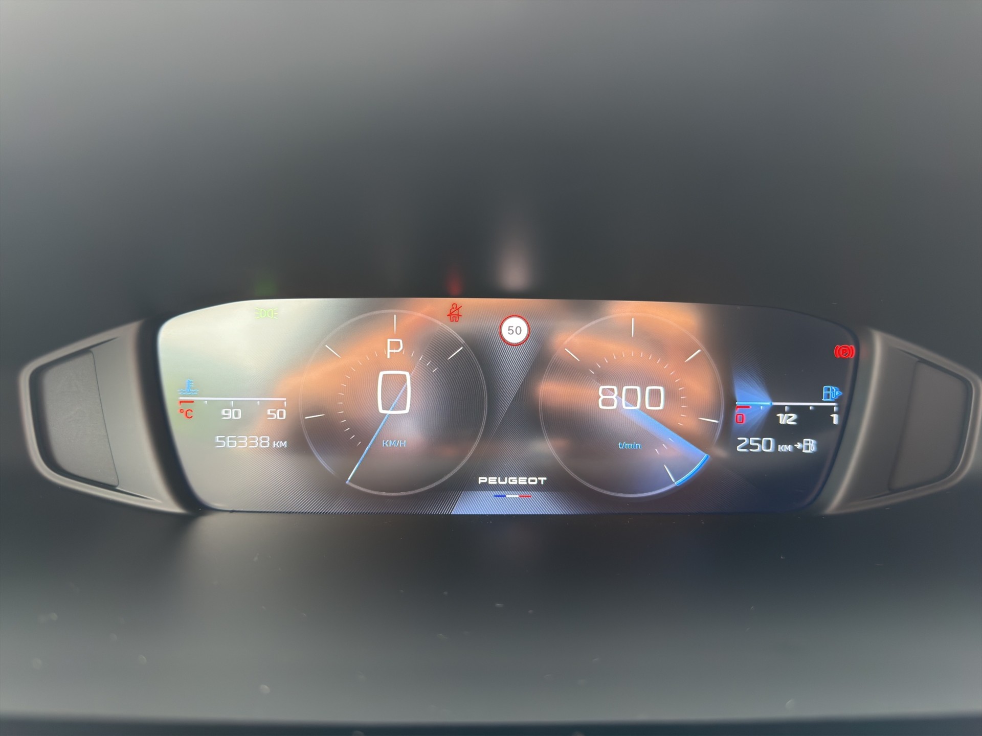PEUGEOT 308 1.2 Allure Pack-image-8